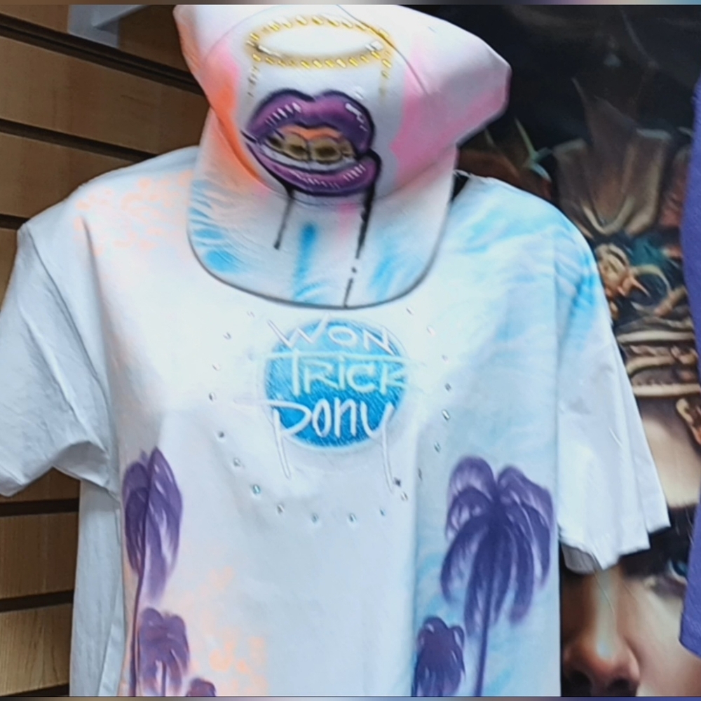 Large Won Trick Pony crop top with custom lip angel hat set by Won Trick Pony